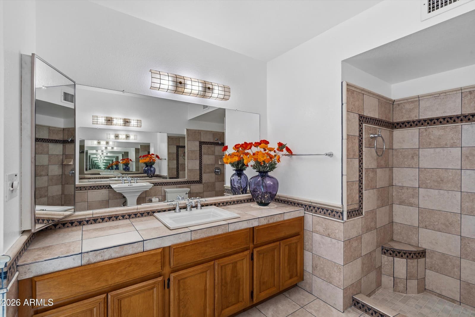 1301 E CANTERBURY Drive, Phoenix, AZ 85022 — photo 21 of 42