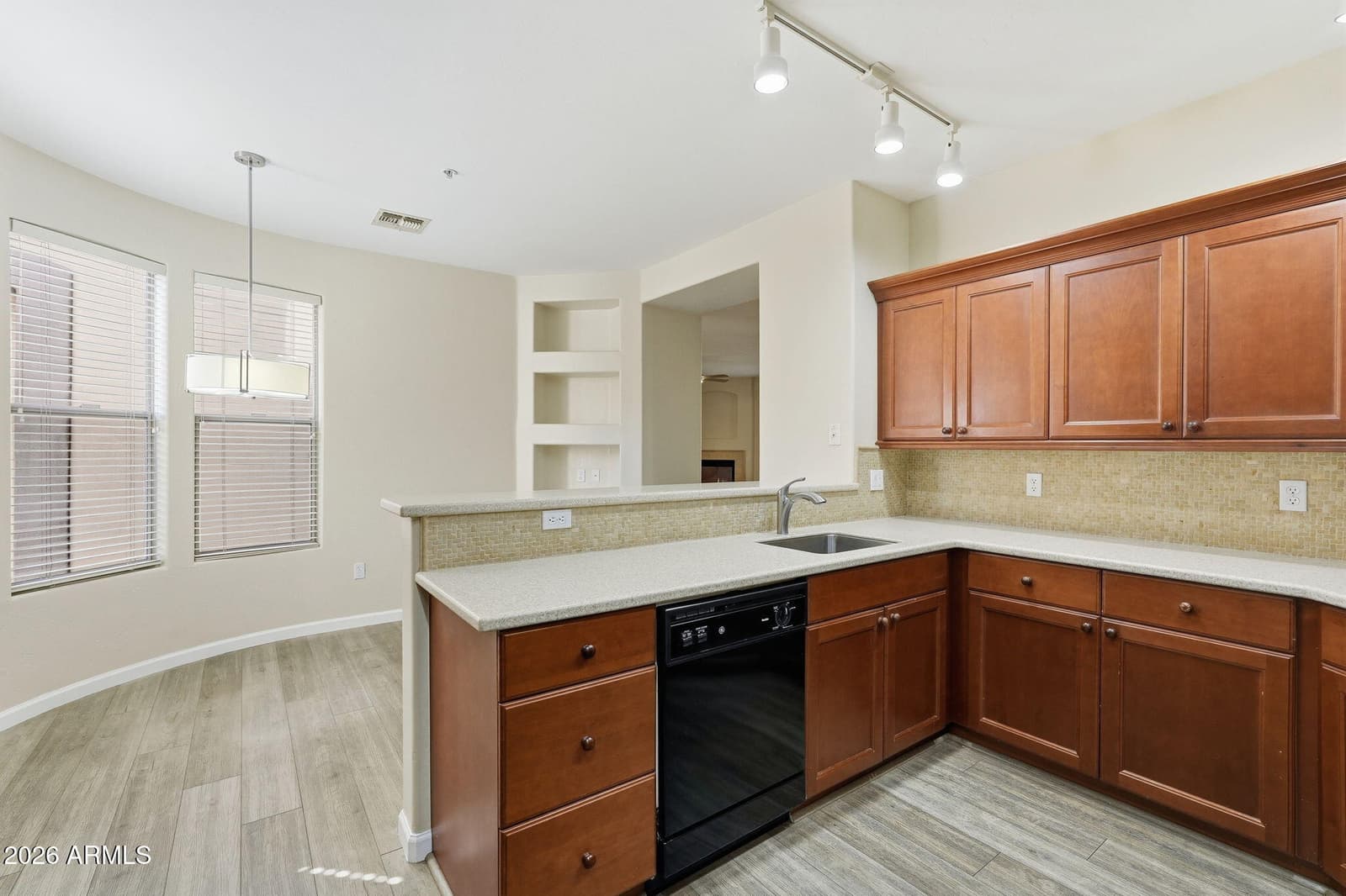 19475 N GRAYHAWK Drive 1099, Scottsdale, AZ 85255 — photo 11 of 48