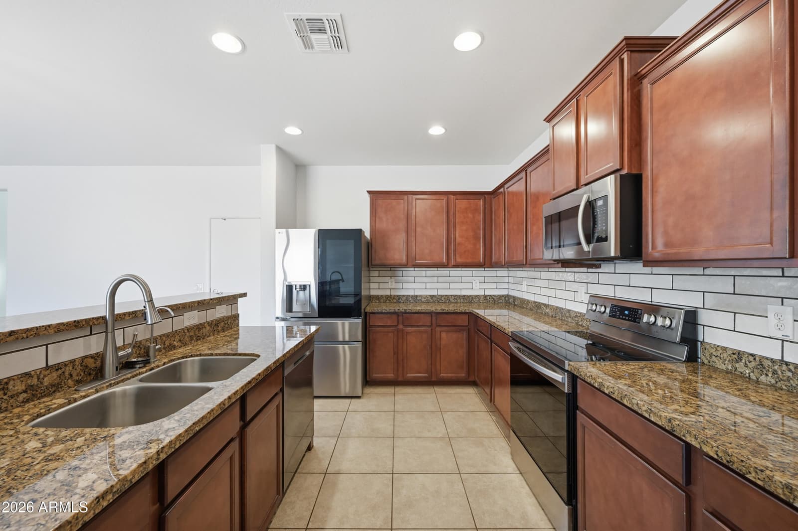 41268 W BARCELONA Drive, Maricopa, AZ 85138 — photo 8 of 47