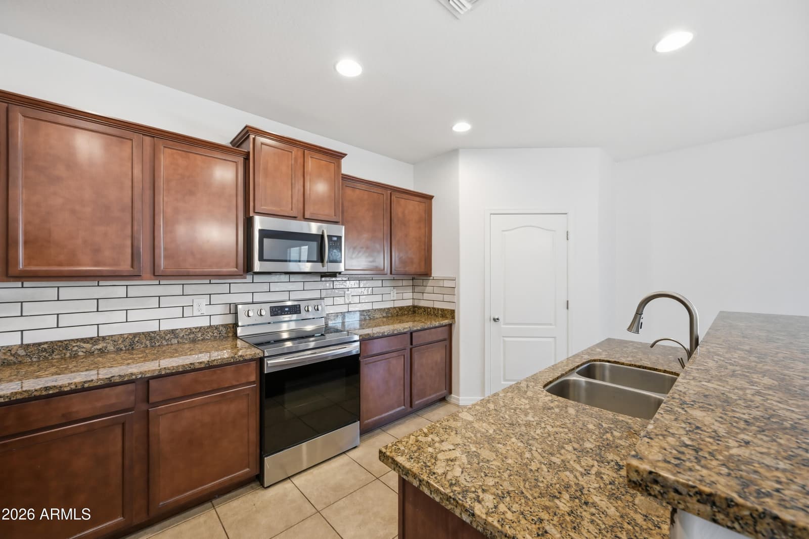 41268 W BARCELONA Drive, Maricopa, AZ 85138 — photo 6 of 47