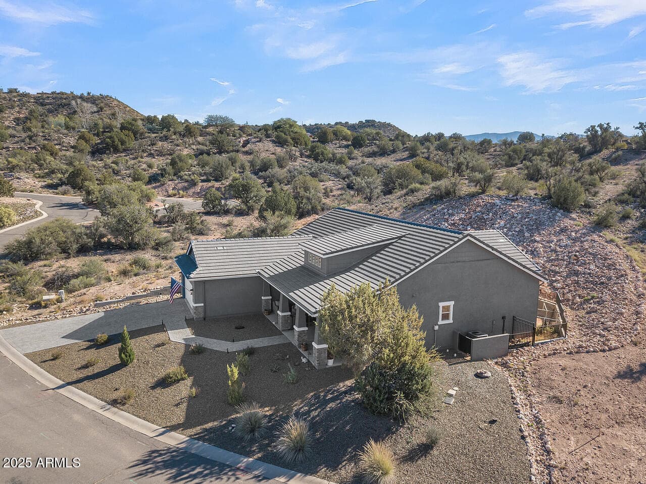 6095 N STRATFORD Court, Rimrock, AZ 86335 — photo 5 of 90