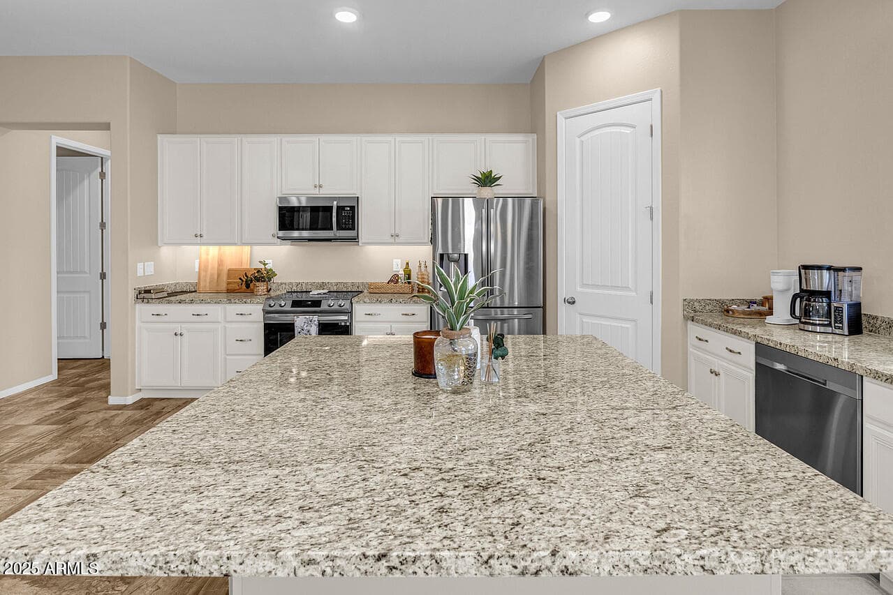 6095 N STRATFORD Court, Rimrock, AZ 86335 — photo 33 of 90