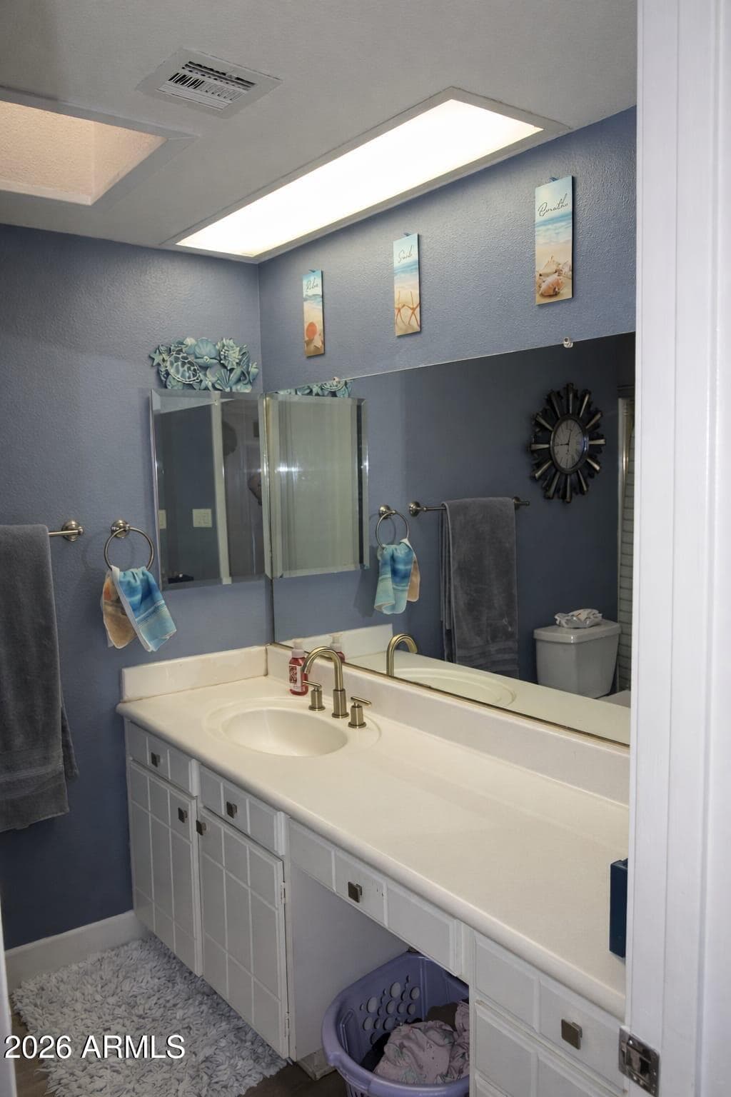 8318 W TURNEY Avenue, Phoenix, AZ 85037 — photo 6 of 18