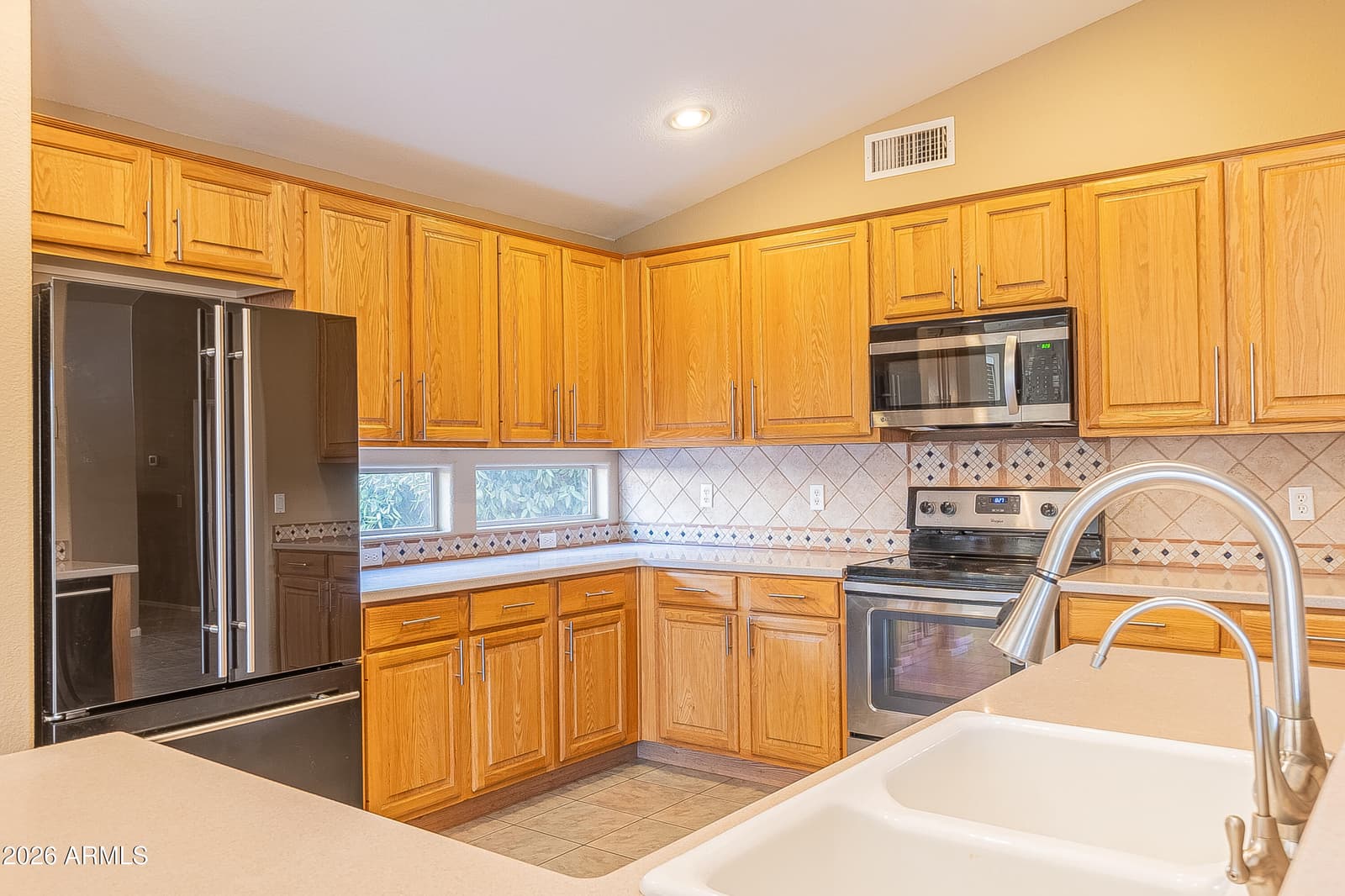 1049 W VAUGHN Avenue, Gilbert, AZ 85233 — photo 24 of 40