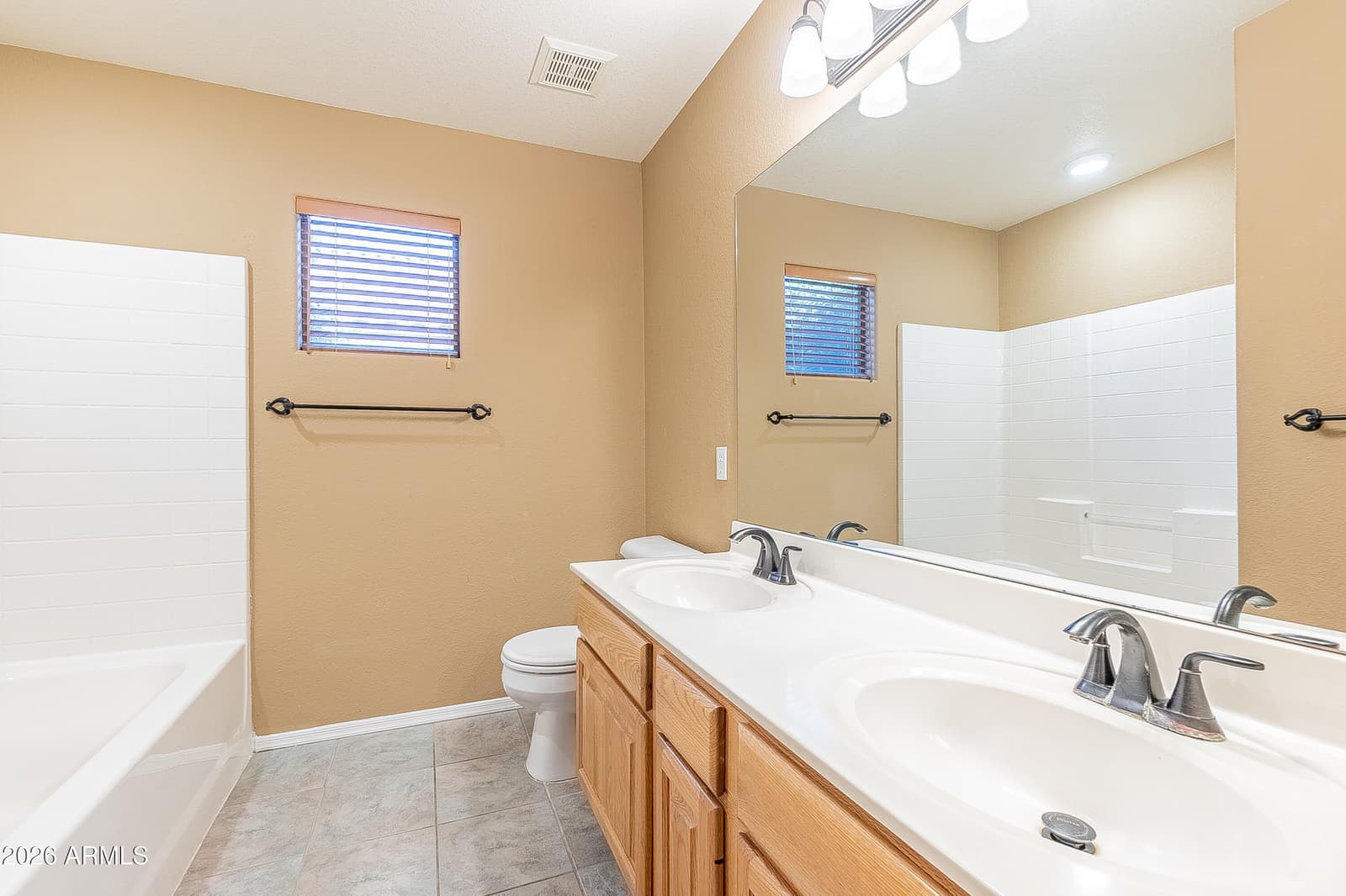 1049 W VAUGHN Avenue, Gilbert, AZ 85233 — photo 27 of 40