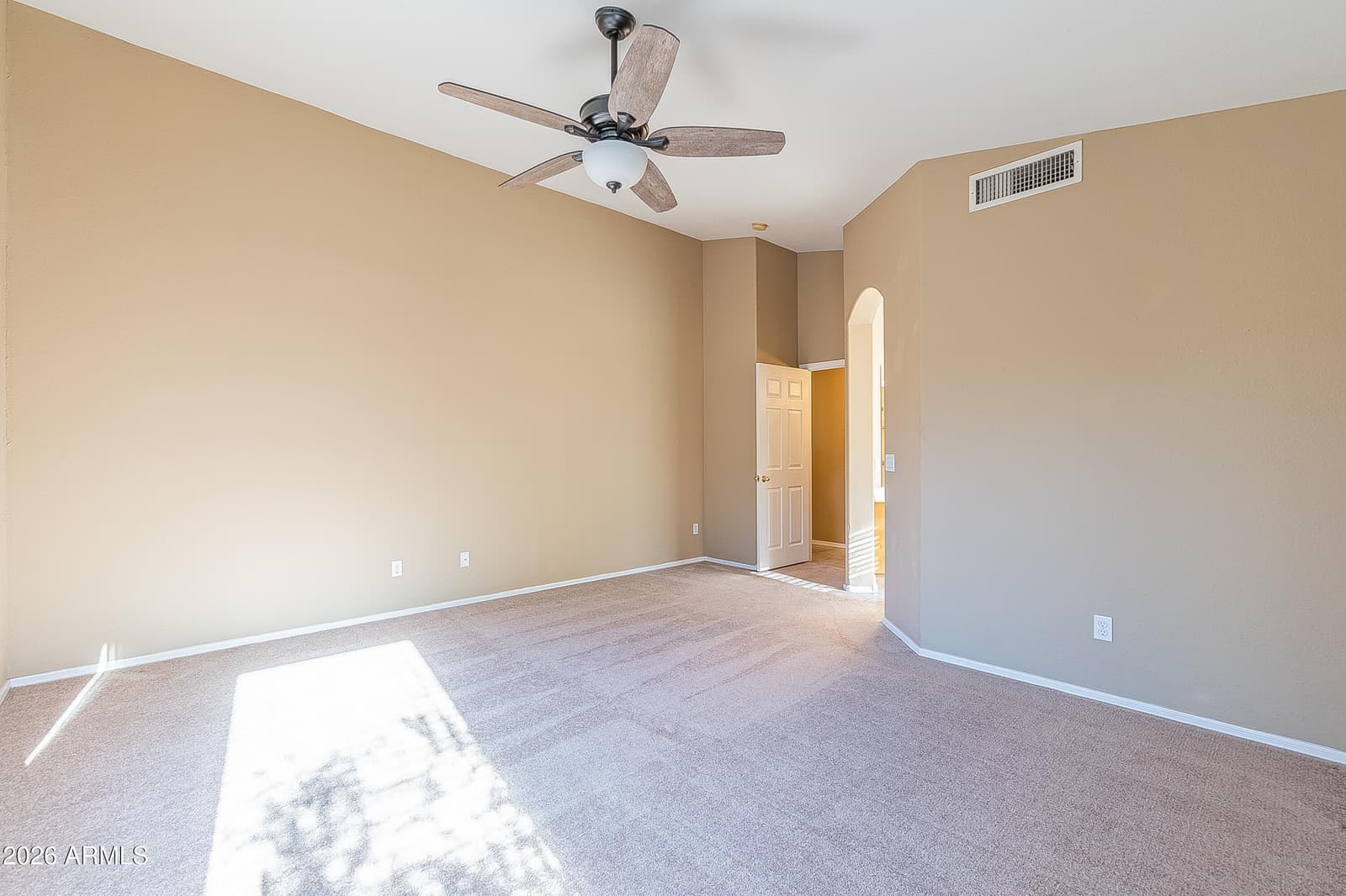1049 W VAUGHN Avenue, Gilbert, AZ 85233 — photo 34 of 40