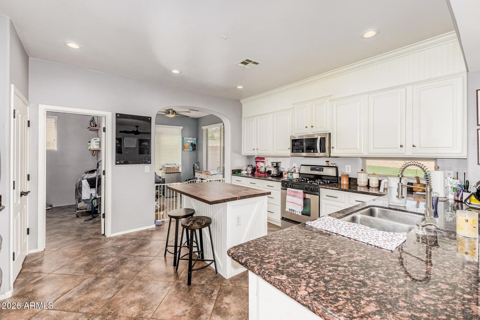 12538 W Miner Trail, Peoria, AZ 85383 — photo 8 of 30