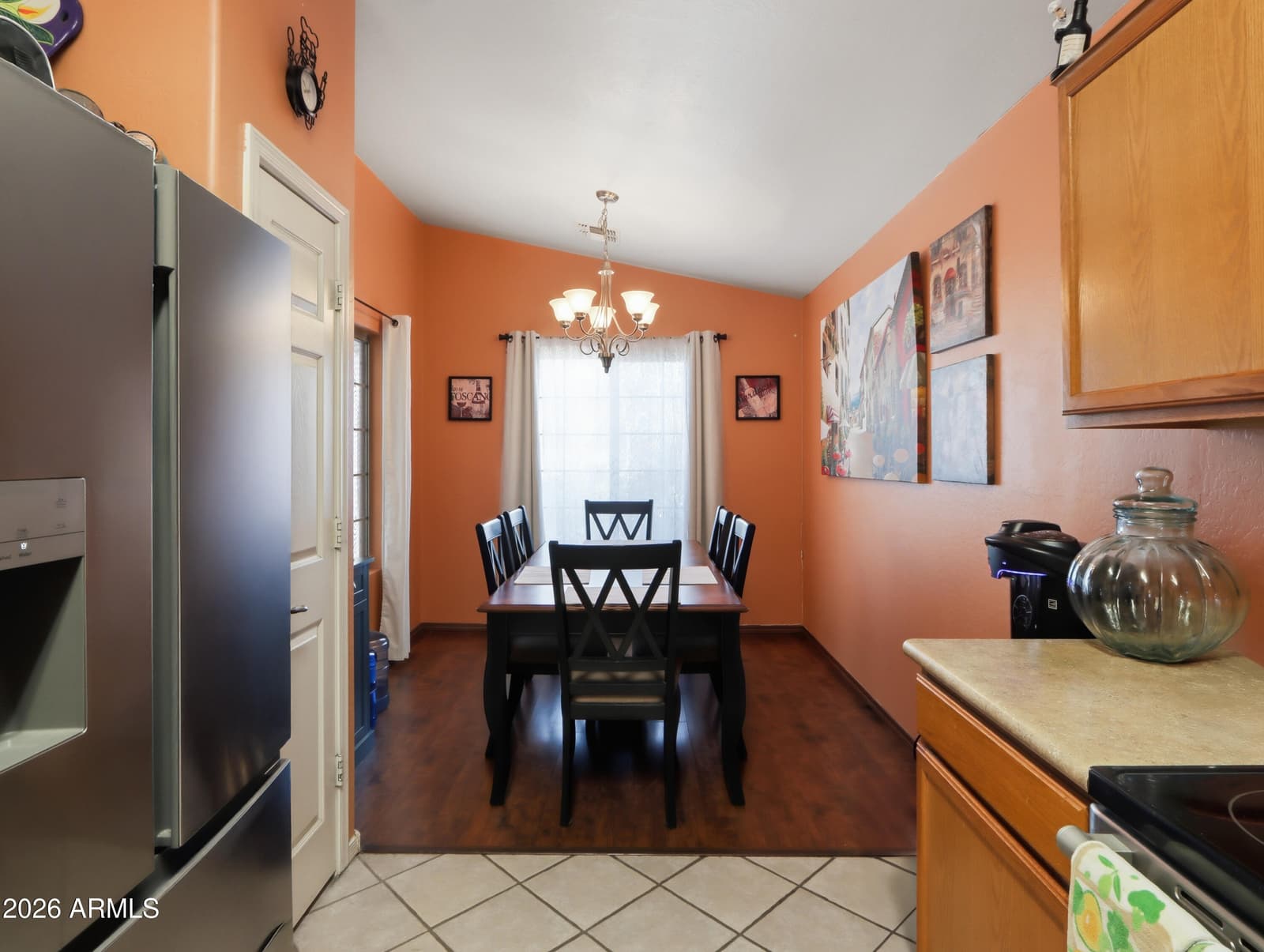 3315 W Sunland Avenue, Phoenix, AZ 85041 — photo 5 of 21
