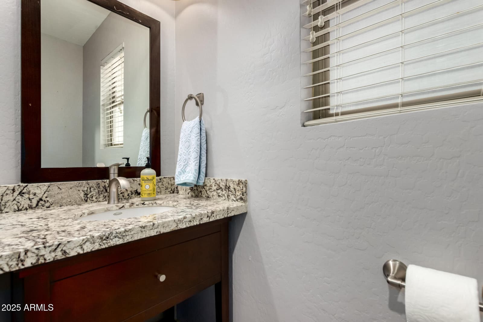 16935 W CENTRAL Street, Surprise, AZ 85388 — photo 13 of 35