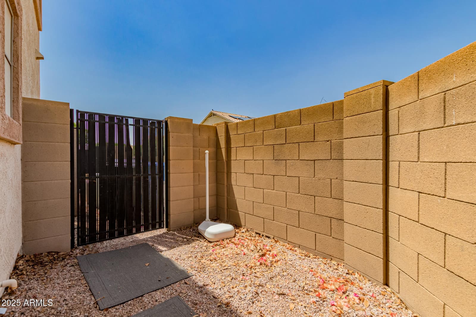 16935 W CENTRAL Street, Surprise, AZ 85388 — photo 34 of 35
