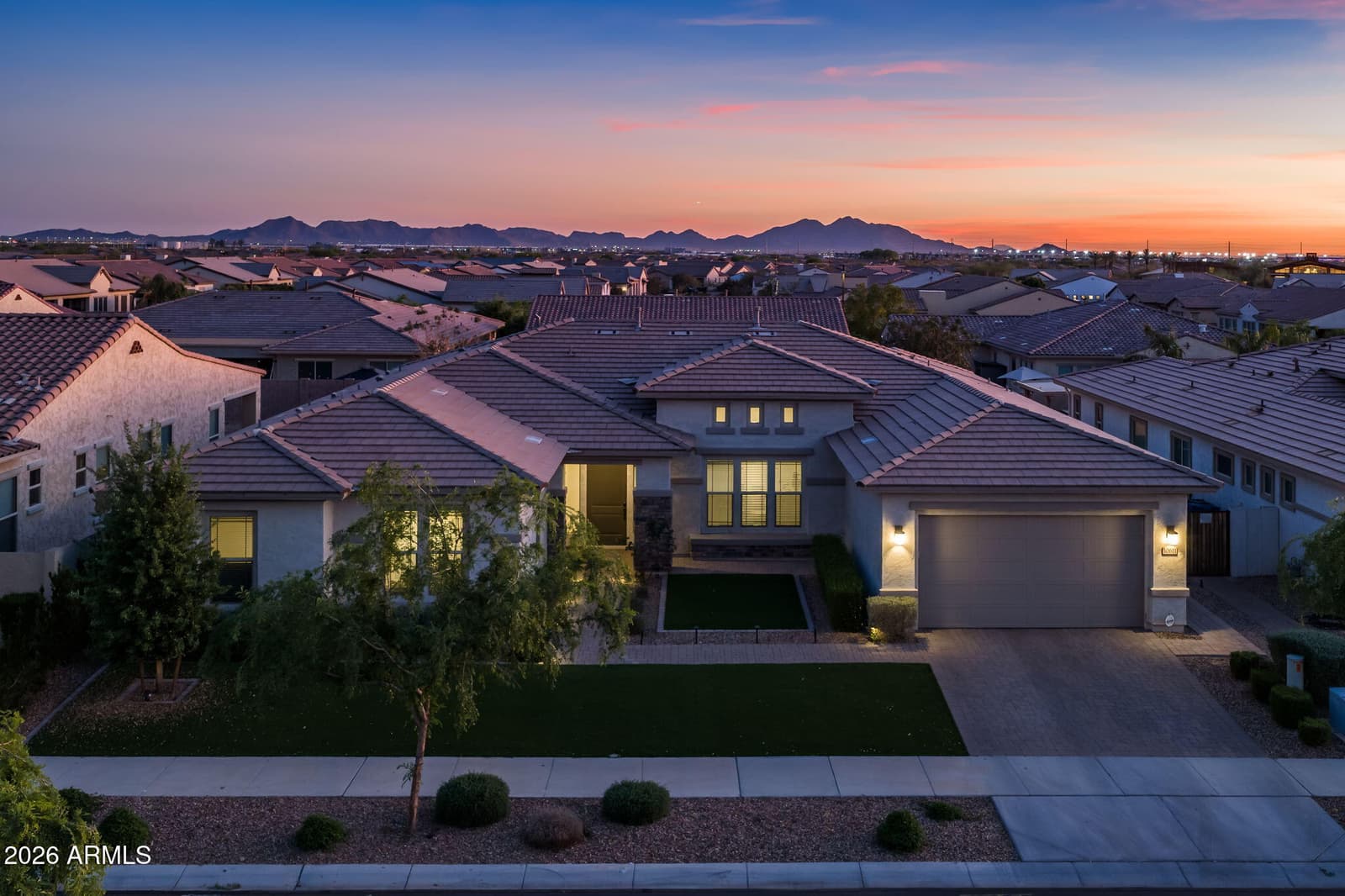 10611 E TUMBLEWEED Avenue, Mesa, AZ 85212 — photo 1 of 98