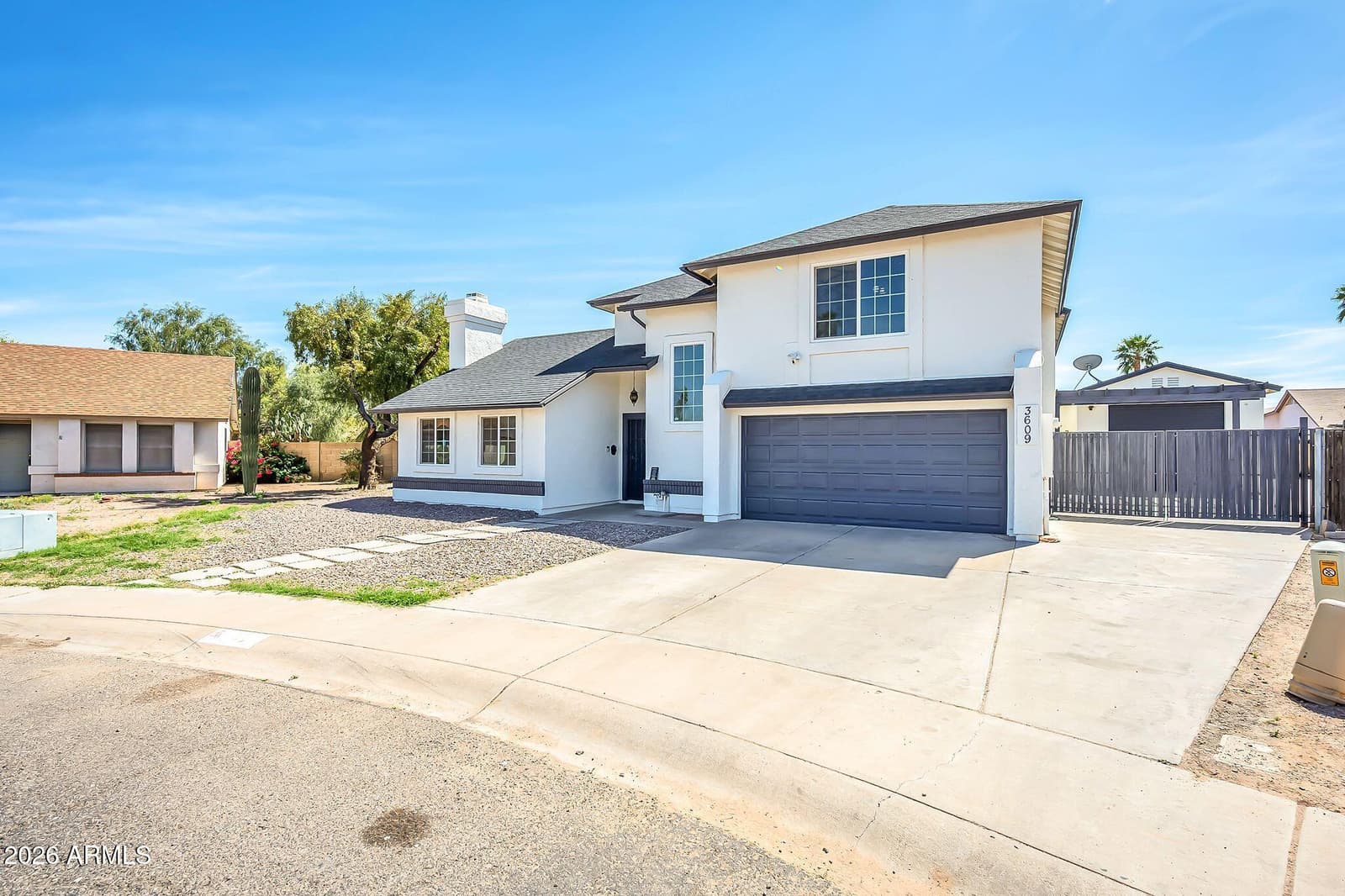 3609 W WHITTEN Street, Chandler, AZ 85226 — photo 3 of 60