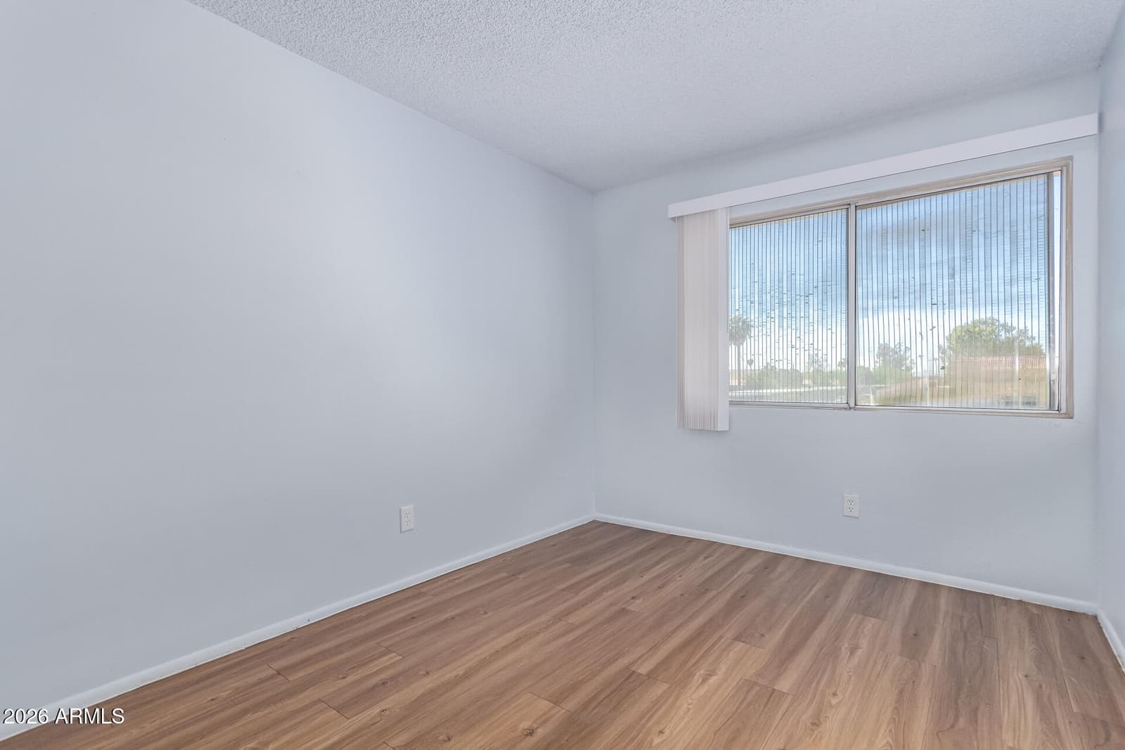 6320 N 47TH Avenue, Glendale, AZ 85301 — photo 14 of 24