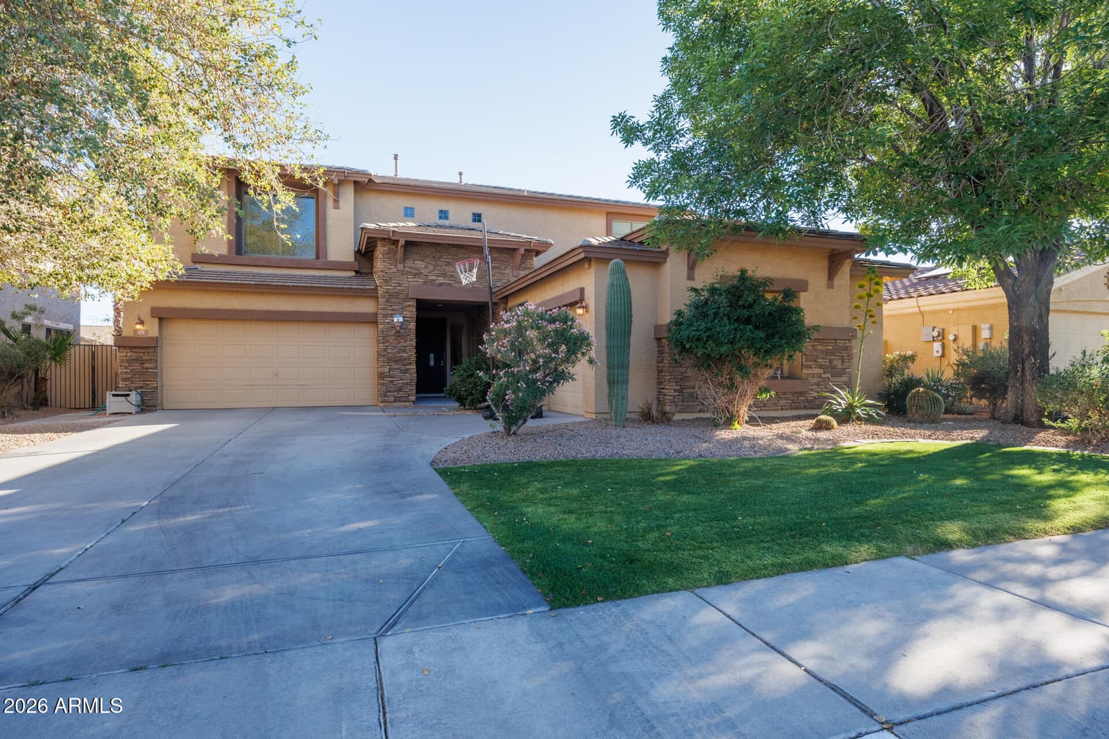 311 W BLUE LAGOON Drive, Casa Grande, AZ 85122 — photo 4 of 101