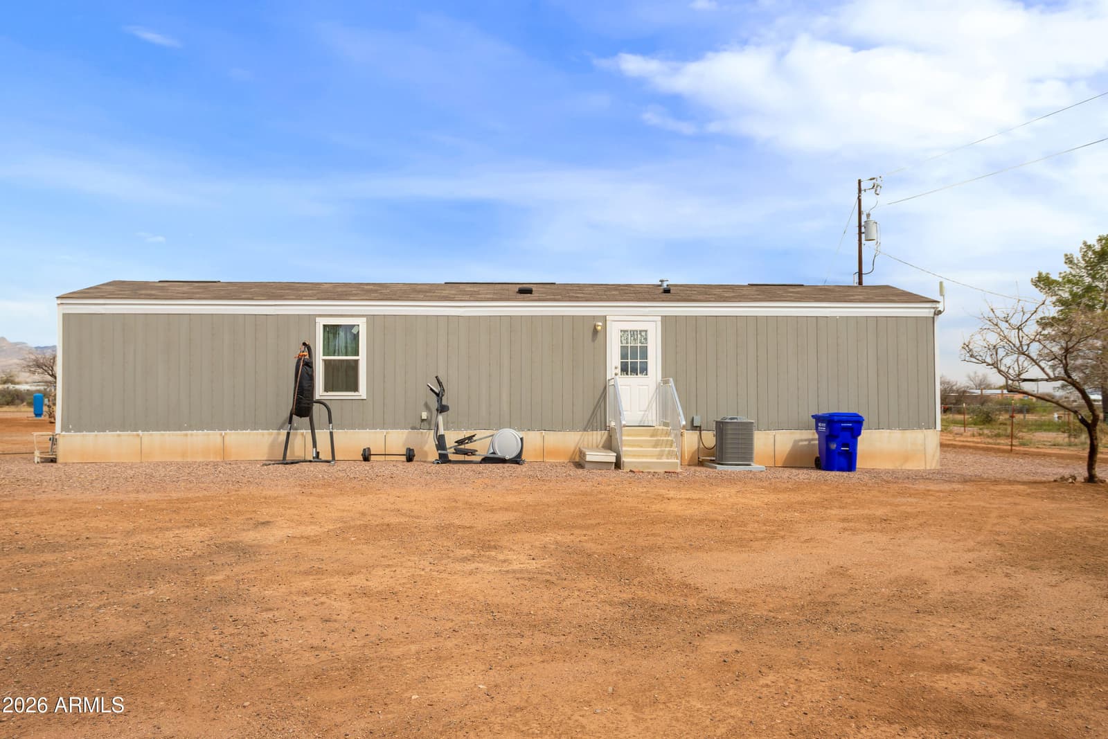 318 E Camino De Tundra, Huachuca City, AZ 85616 — photo 5 of 30