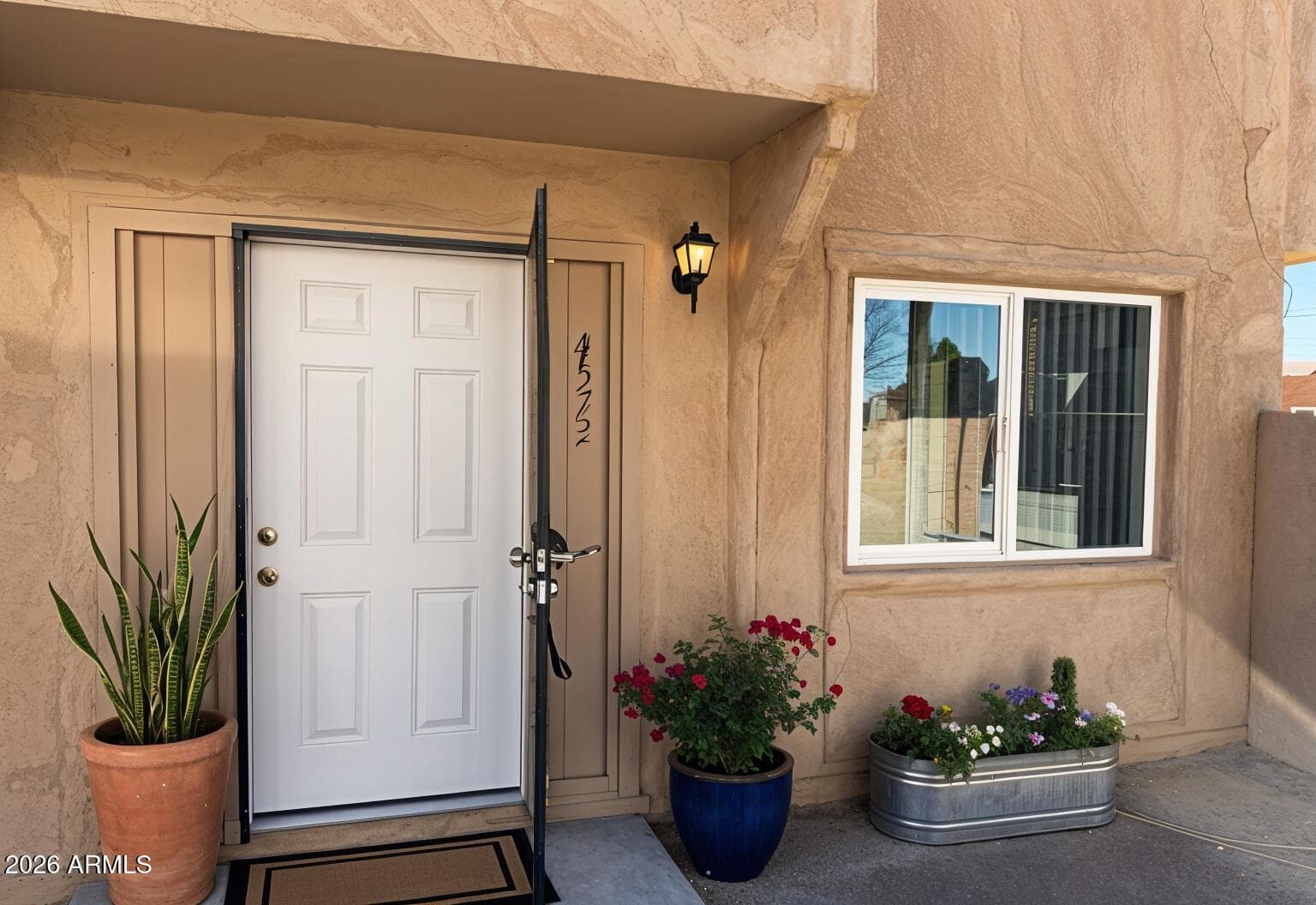 4513 E Riverside Street, Phoenix, AZ 85040