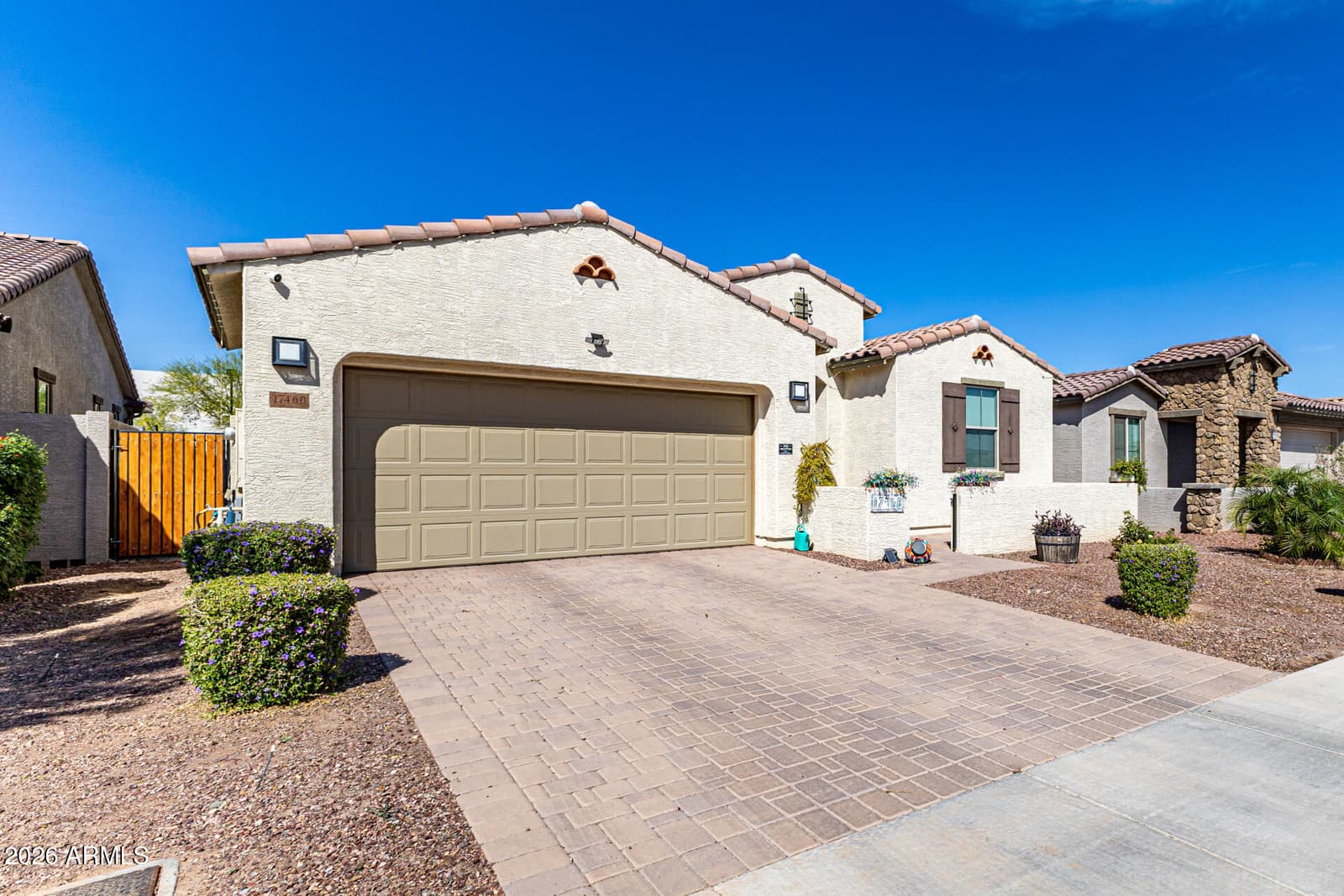 17460 W LARKSPUR Drive, Surprise, AZ 85388 — photo 2 of 31