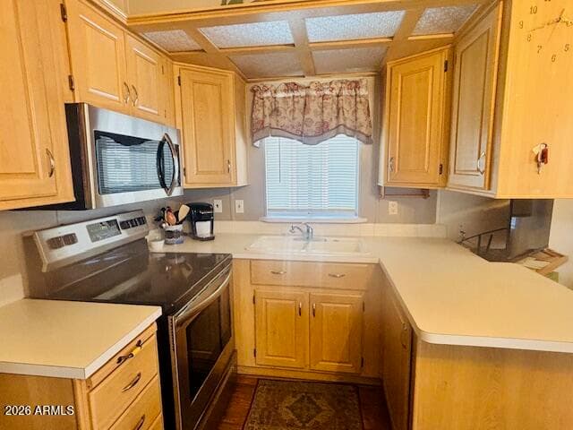 163 LIMESTONE Drive, Apache Junction, AZ 85119 — photo 10 of 16