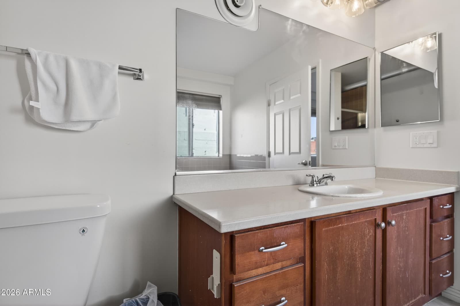 424 S 2ND Street 209, Phoenix, AZ 85004 — photo 16 of 38