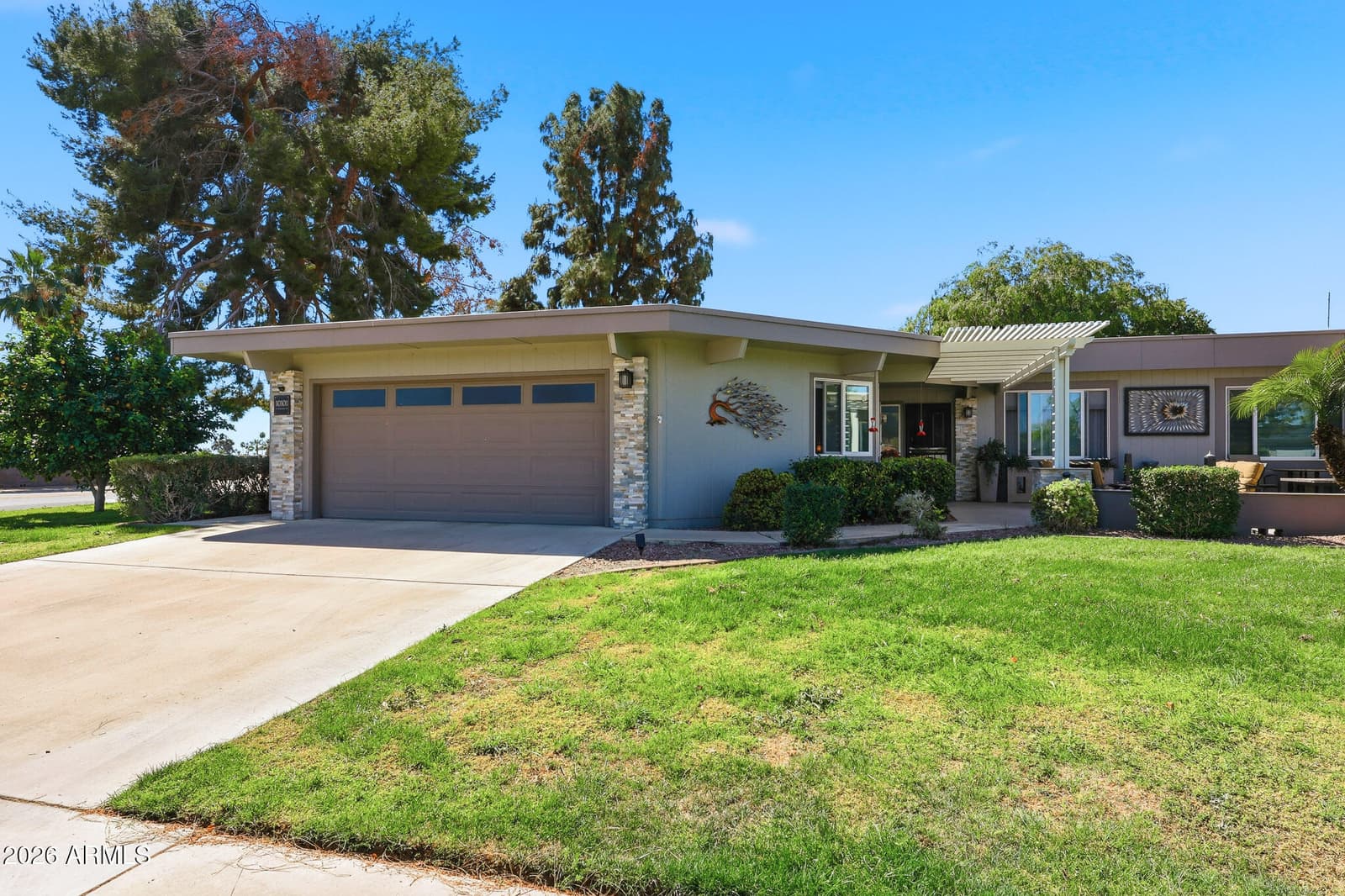 10101 W Pineaire Drive, Sun City, AZ 85351 — photo 2 of 52