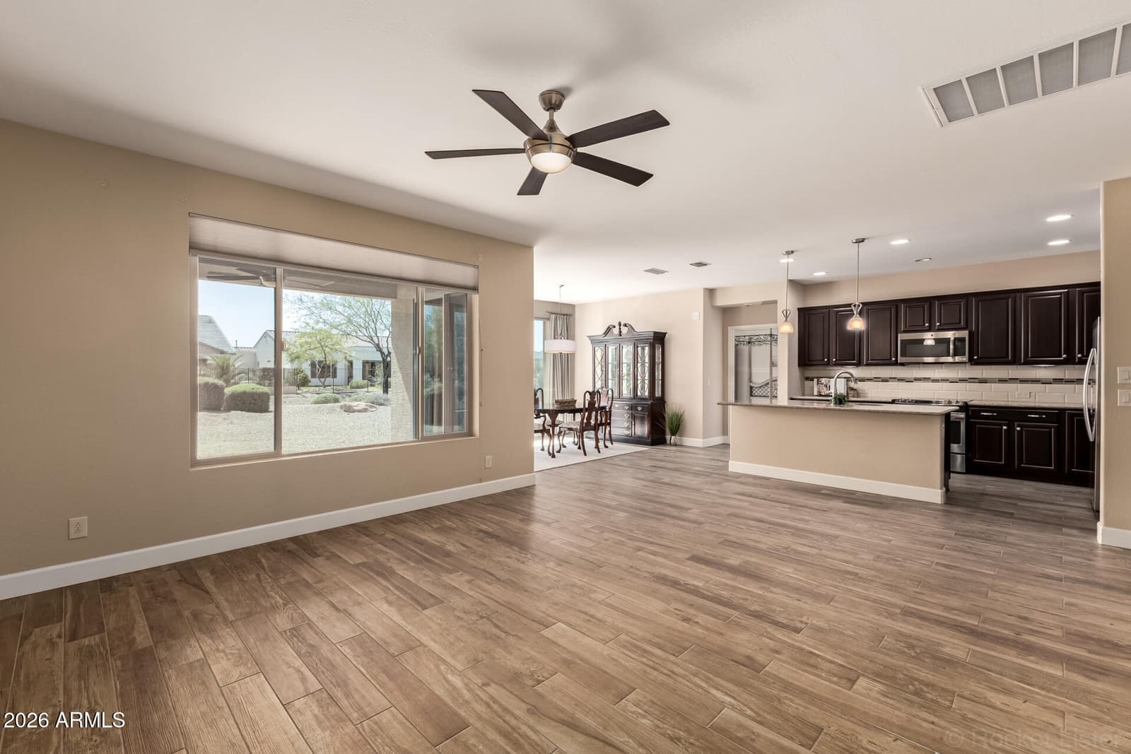 4363 W BOX CANYON Drive, Eloy, AZ 85131 — photo 9 of 44