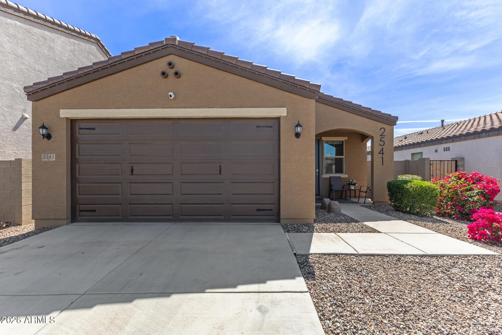 2541 W BOWKER Street, Phoenix, AZ 85041 — photo 2 of 34