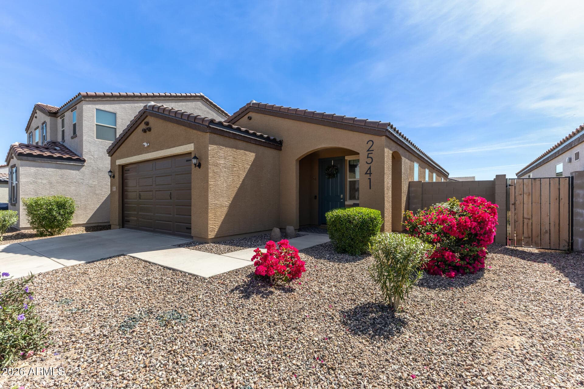 2541 W BOWKER Street, Phoenix, AZ 85041 — photo 6 of 34