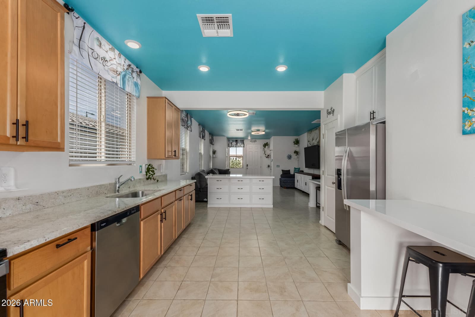 2541 W BOWKER Street, Phoenix, AZ 85041 — photo 13 of 34