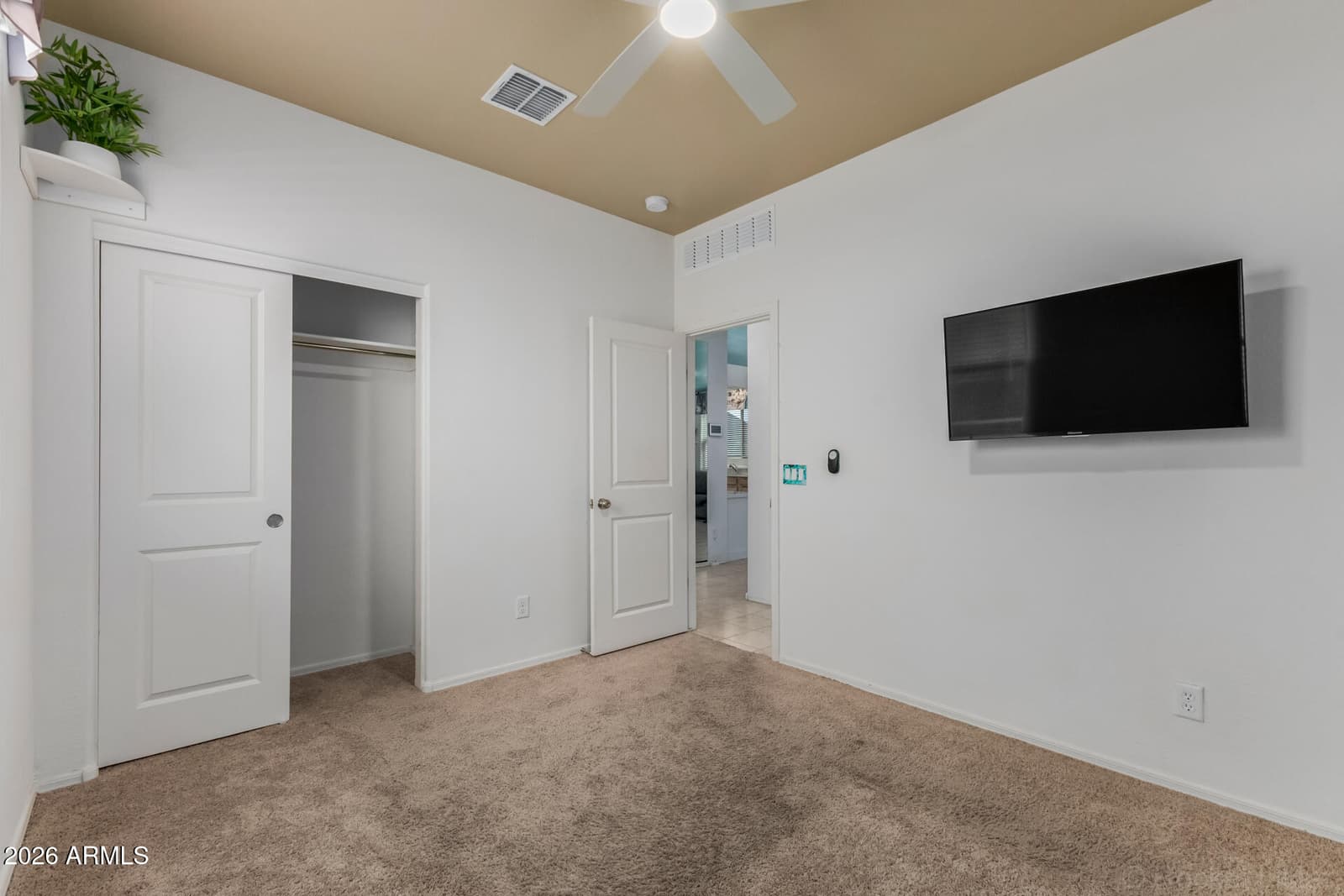 2541 W BOWKER Street, Phoenix, AZ 85041 — photo 23 of 34