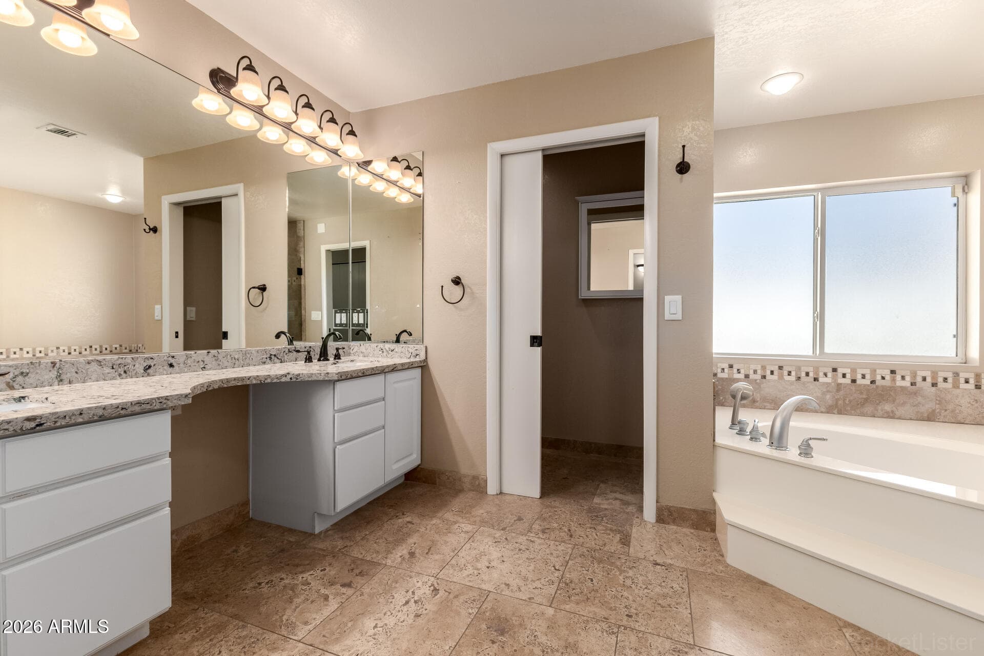 6625 W SWEETWATER Avenue, Glendale, AZ 85304 — photo 46 of 88