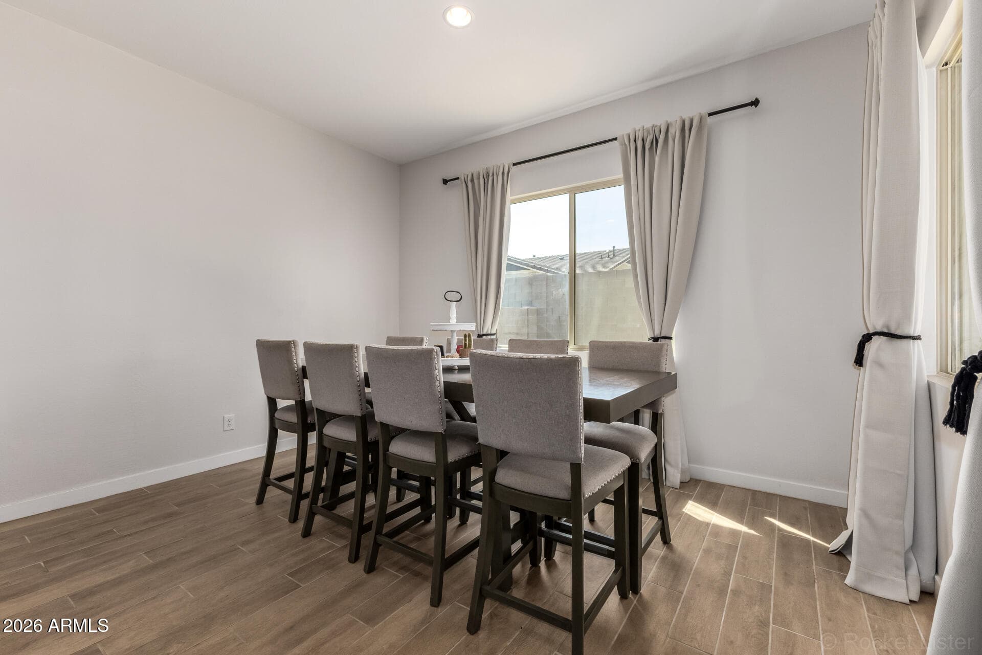 13190 N 174TH Drive, Surprise, AZ 85388 — photo 10 of 38