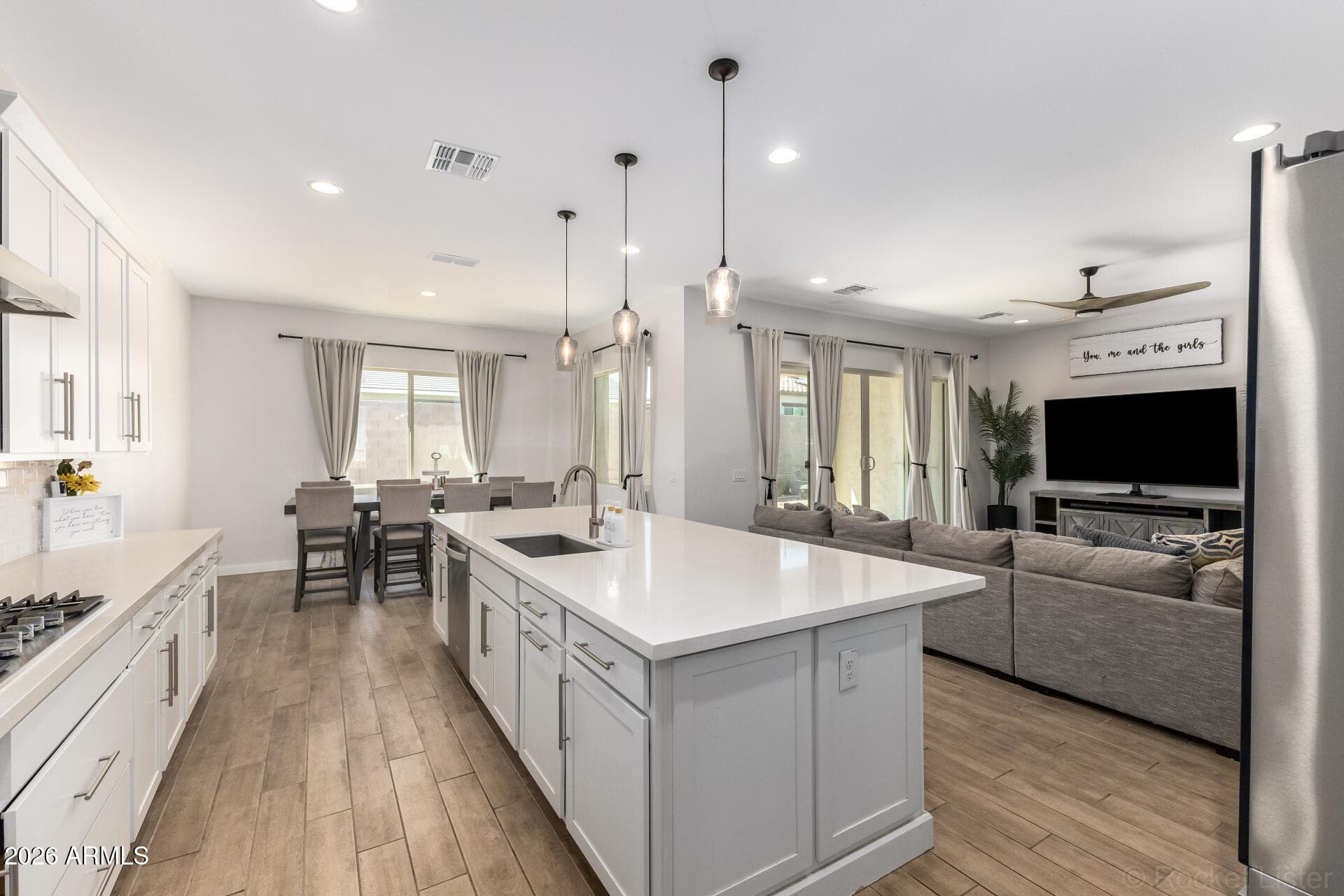 13190 N 174TH Drive, Surprise, AZ 85388 — photo 13 of 38