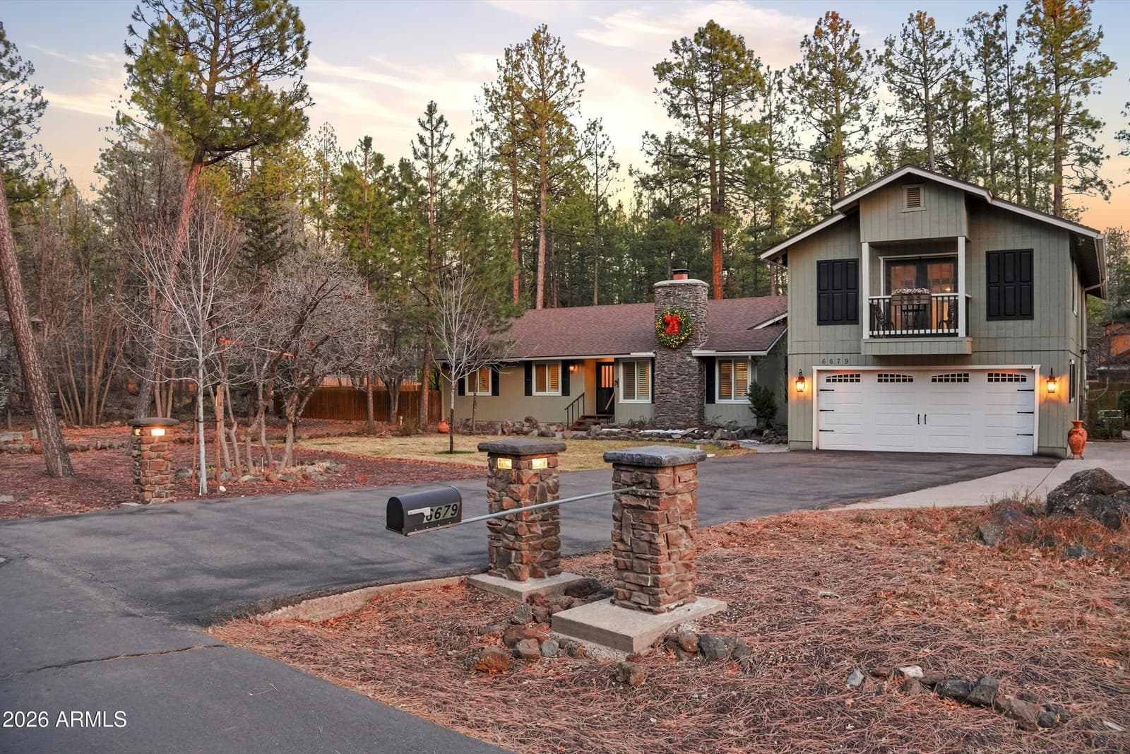 6679 TALL PINE Drive, Pinetop, AZ 85935 — photo 9 of 64