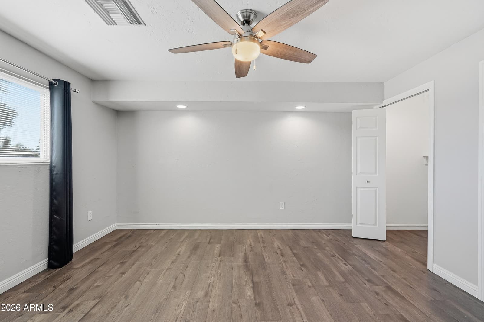 2914 E CACTUS Road, Phoenix, AZ 85032 — photo 24 of 40