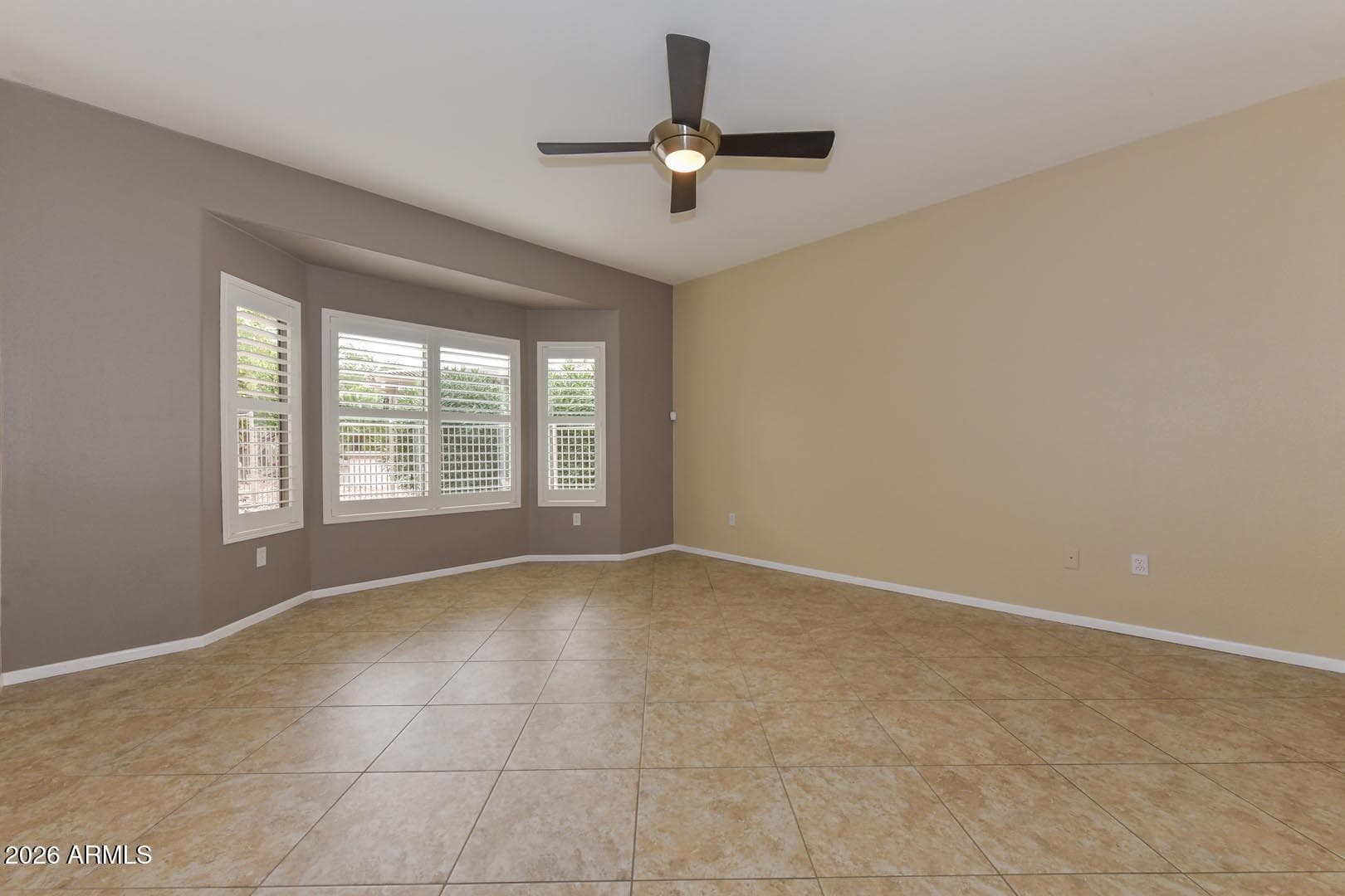 16361 W WILLOW CREEK Lane, Surprise, AZ 85374 — photo 18 of 40