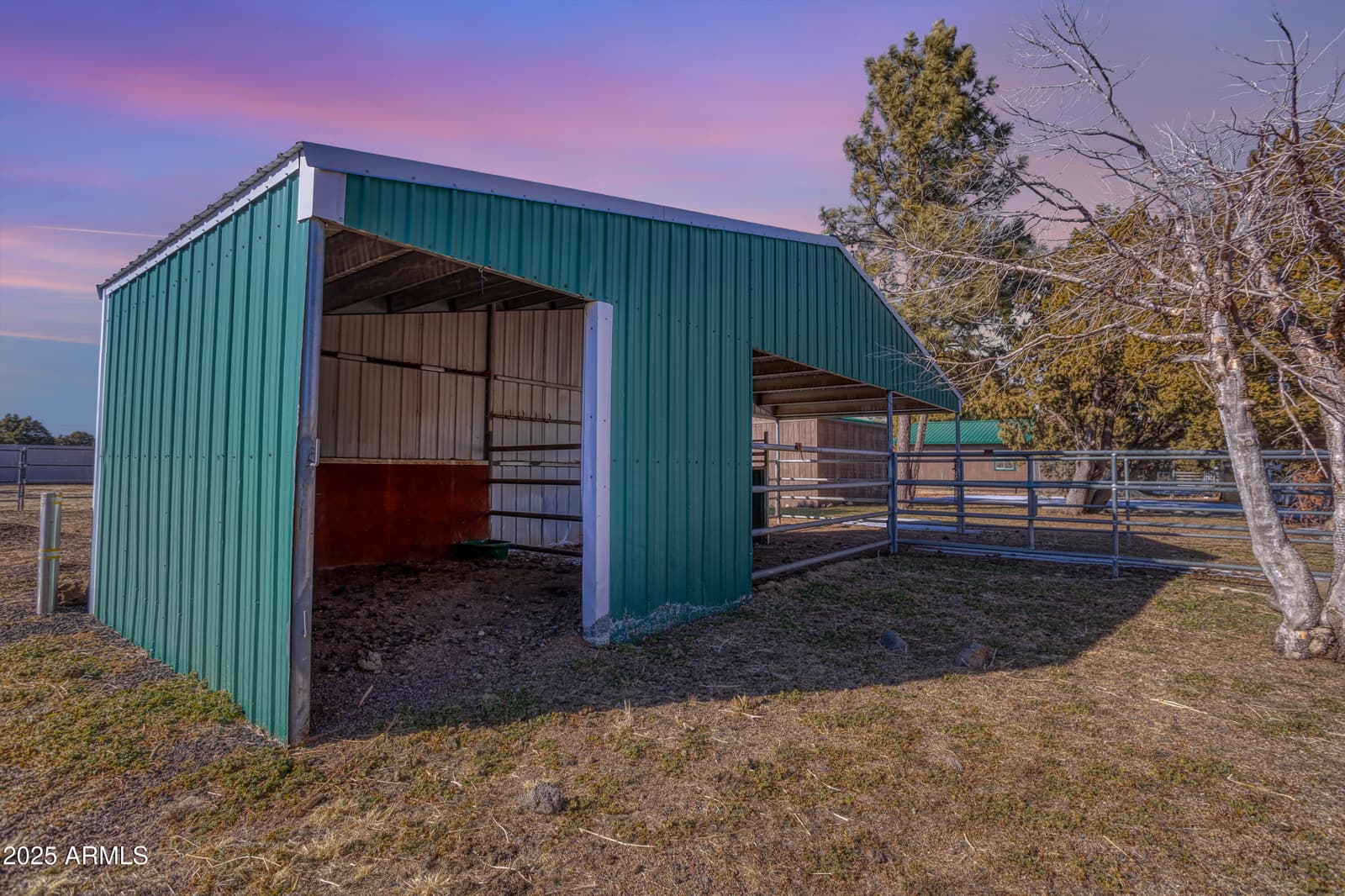 1435 FLAG HOLLOW Road, Lakeside, AZ 85929 — photo 3 of 47