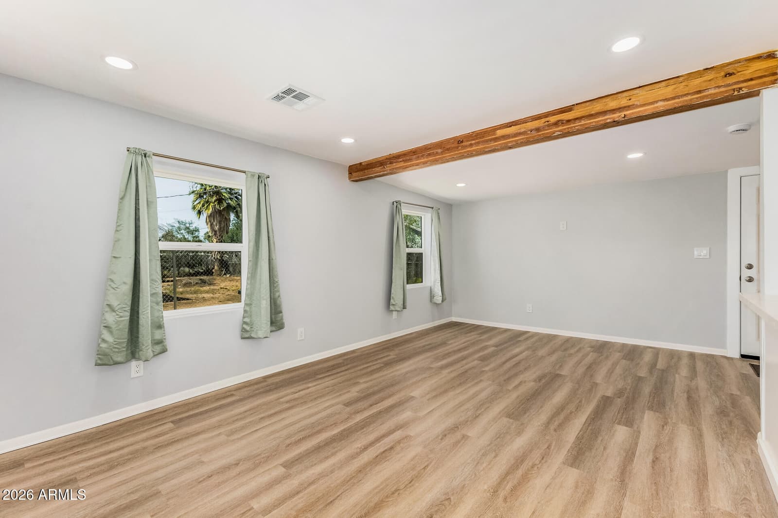 3020 E VIRGINIA Avenue, Phoenix, AZ 85008 — photo 8 of 30