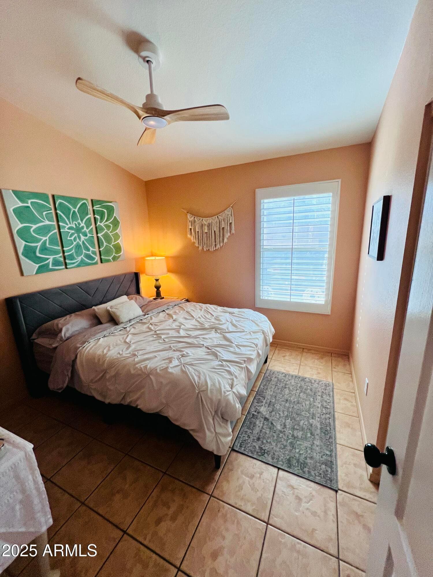 6458 W ADOBE Drive, Glendale, AZ 85308 — photo 10 of 30
