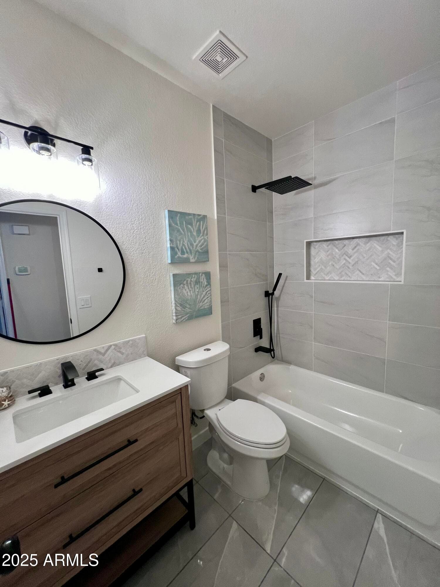 6458 W ADOBE Drive, Glendale, AZ 85308 — photo 11 of 30