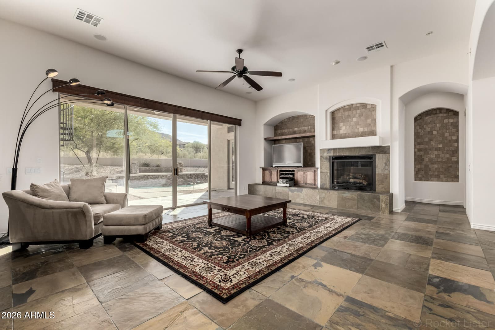 10312 S 16TH Drive, Phoenix, AZ 85041 — photo 17 of 62