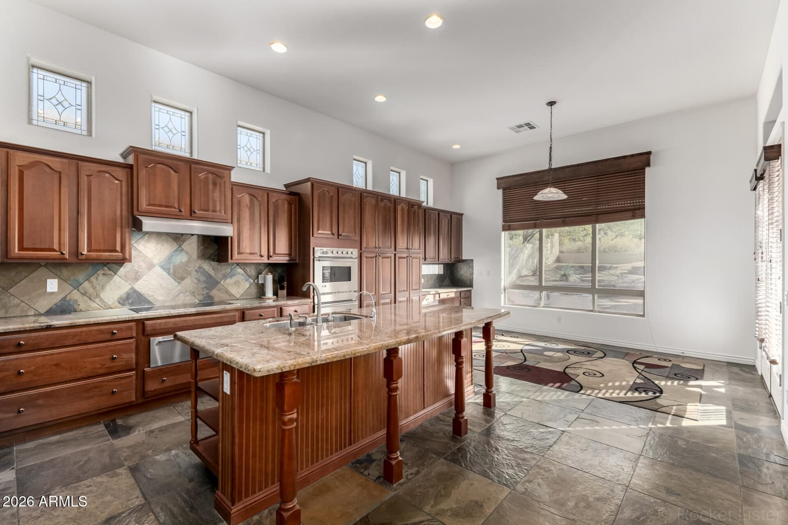 10312 S 16TH Drive, Phoenix, AZ 85041 — photo 18 of 62