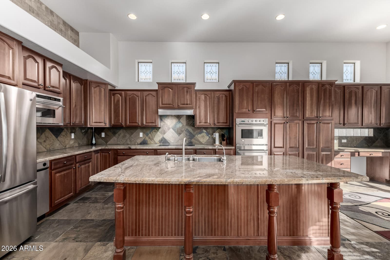 10312 S 16TH Drive, Phoenix, AZ 85041 — photo 3 of 62