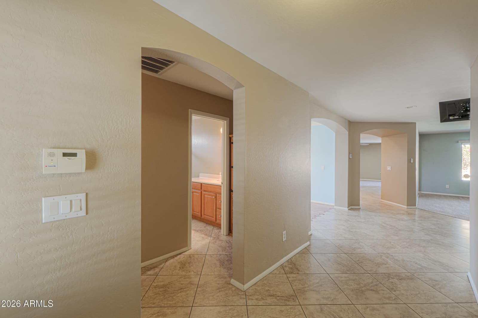 1284 W AVALON CANYON Drive, Casa Grande, AZ 85122 — photo 7 of 68