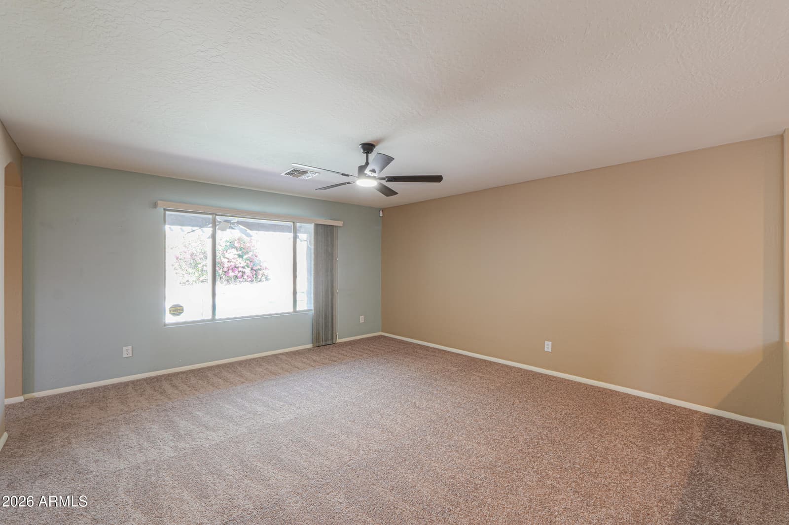 1284 W AVALON CANYON Drive, Casa Grande, AZ 85122 — photo 12 of 68