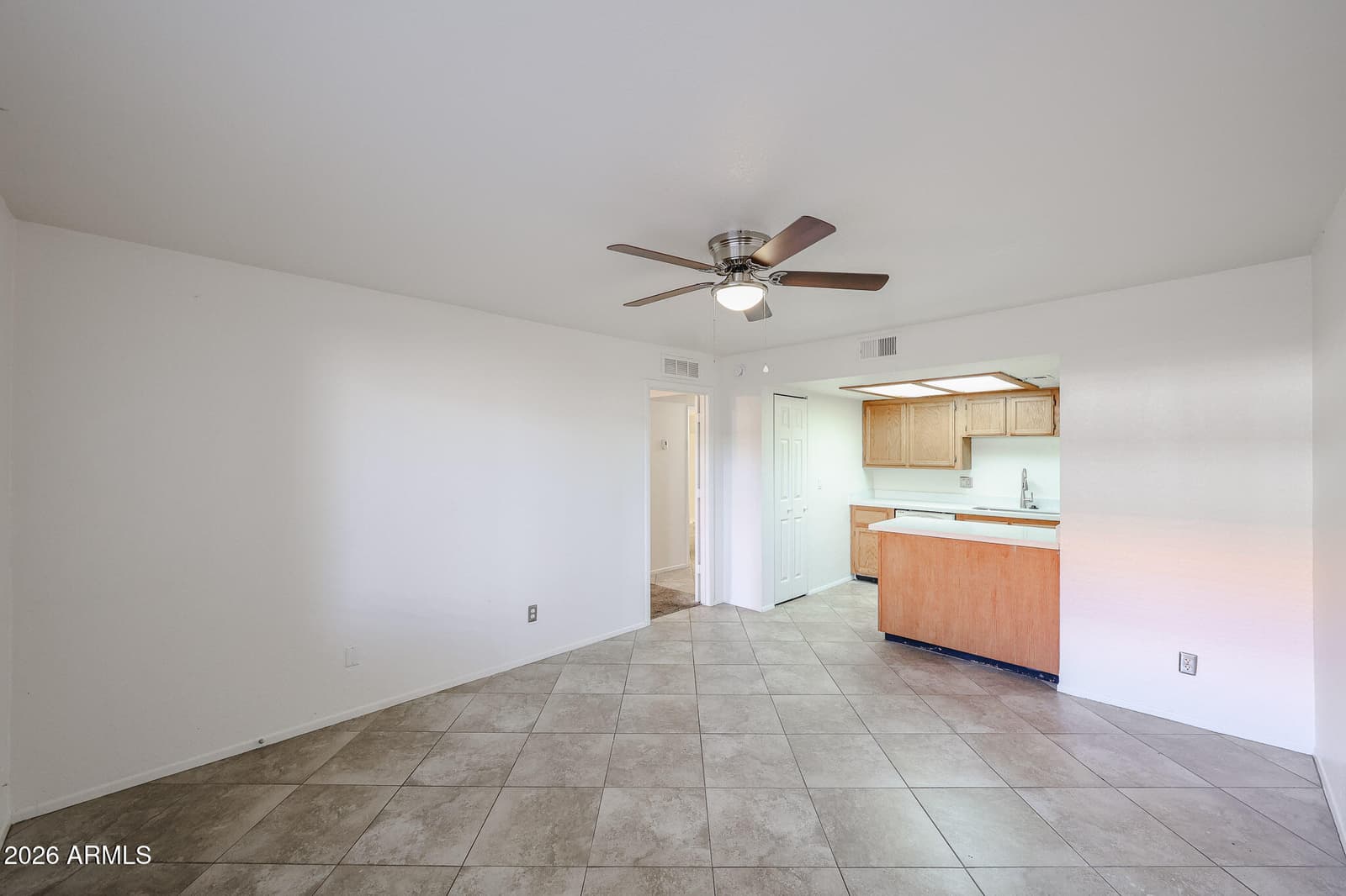 21622 N 23RD Avenue B105, Phoenix, AZ 85027 — photo 7 of 23