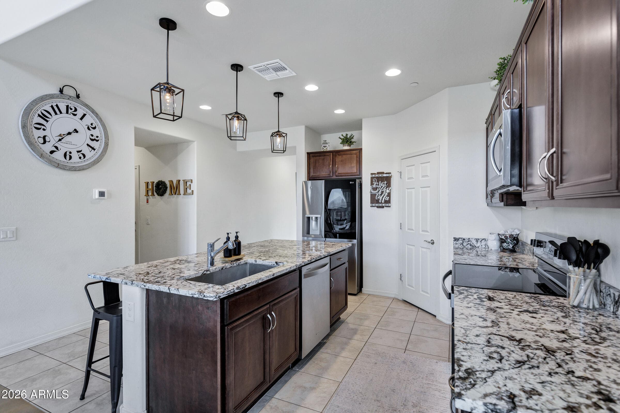 13510 W CALLE DE POMPAS, Peoria, AZ 85383 — photo 14 of 69