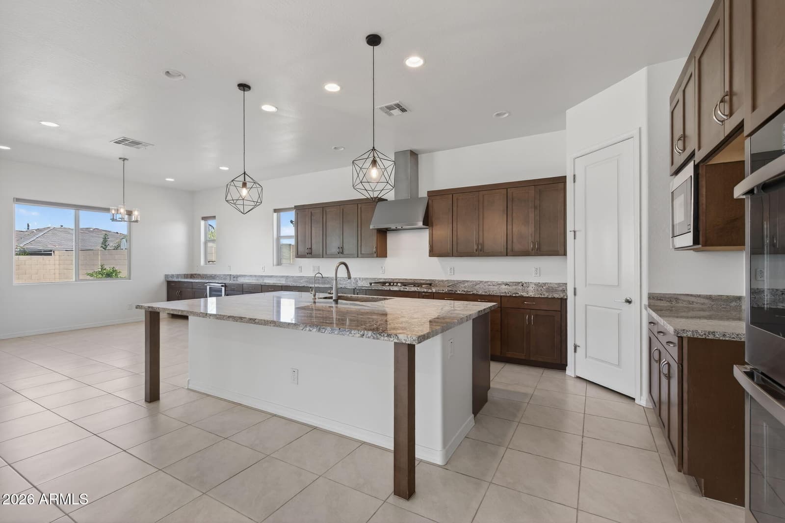 9960 E SEISMIC Avenue, Mesa, AZ 85212 — photo 20 of 86