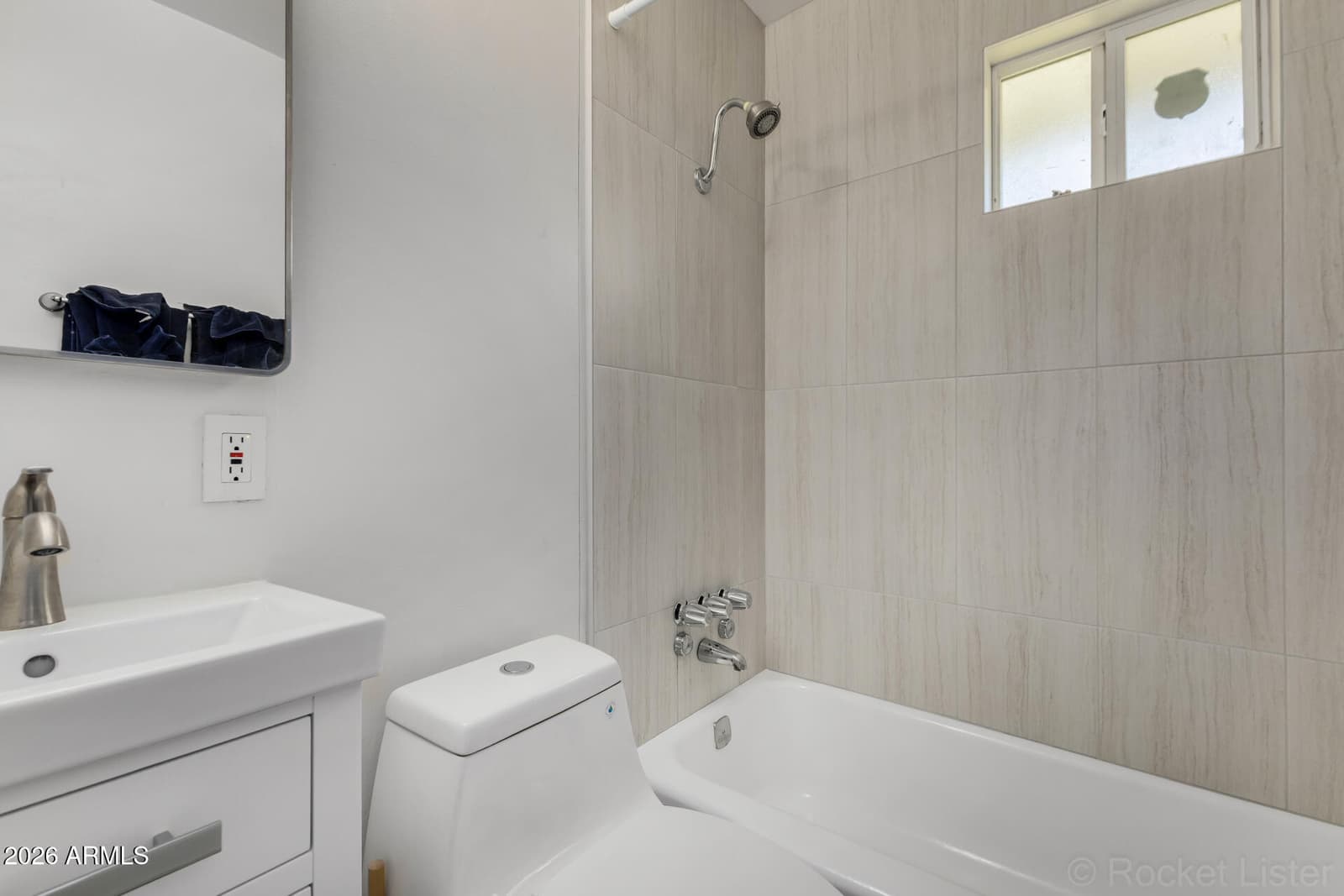 420 W EARLL Drive 1, Phoenix, AZ 85013 — photo 14 of 22