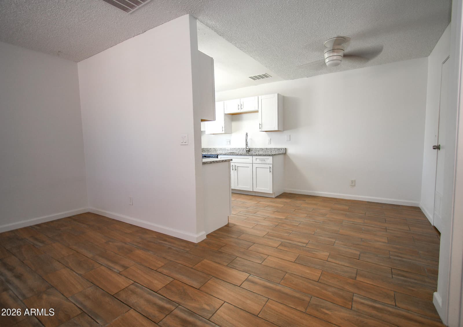 3511 E BASELINE Road 1245, Phoenix, AZ 85042 — photo 19 of 43