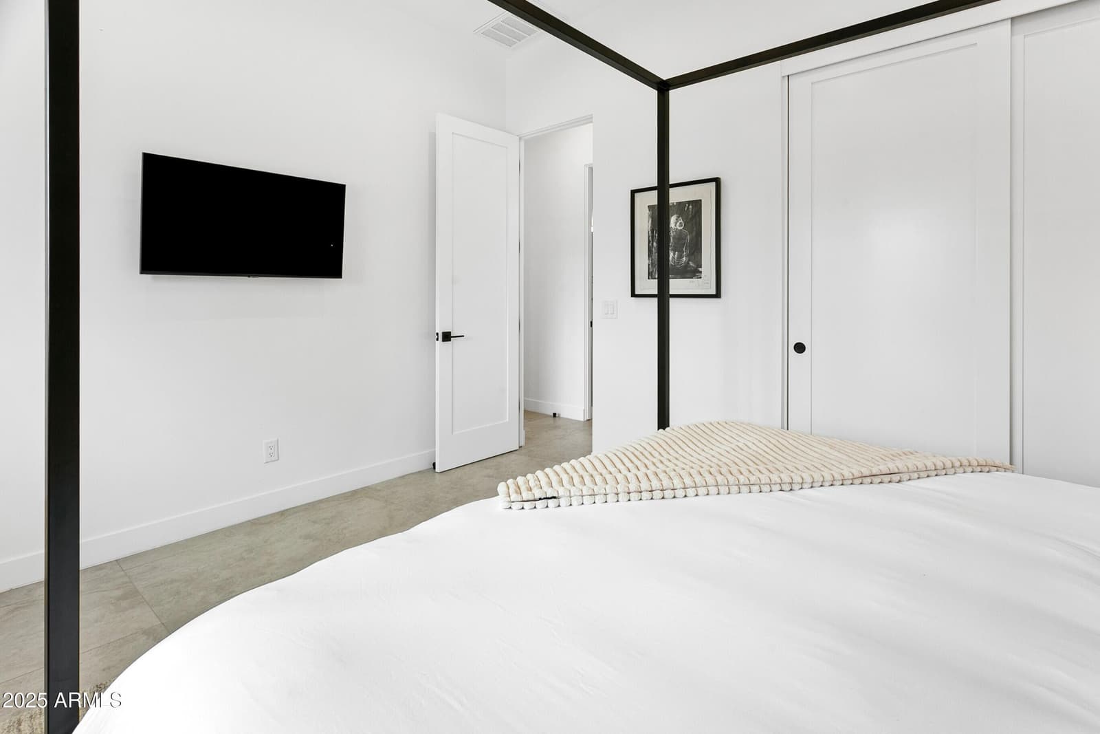 4002 N 33RD Place, Phoenix, AZ 85018 — photo 42 of 80